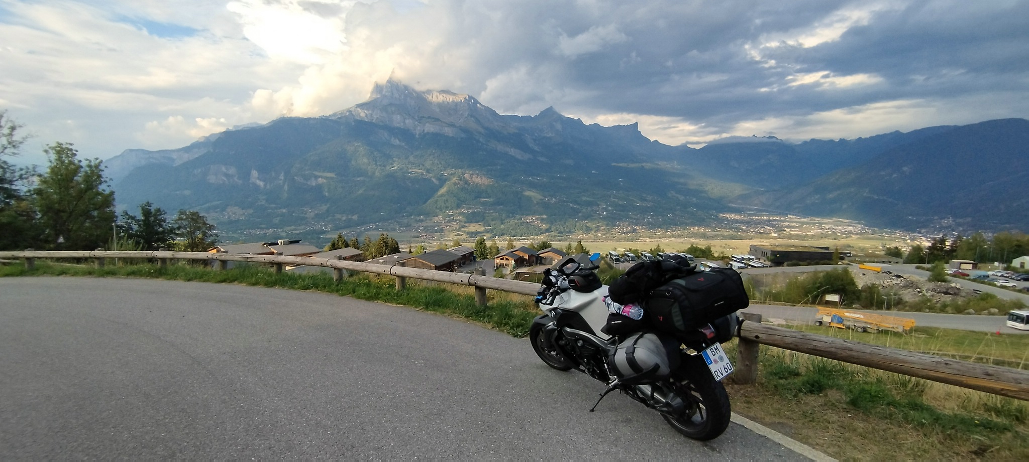 WEB IMG 20220826 185237