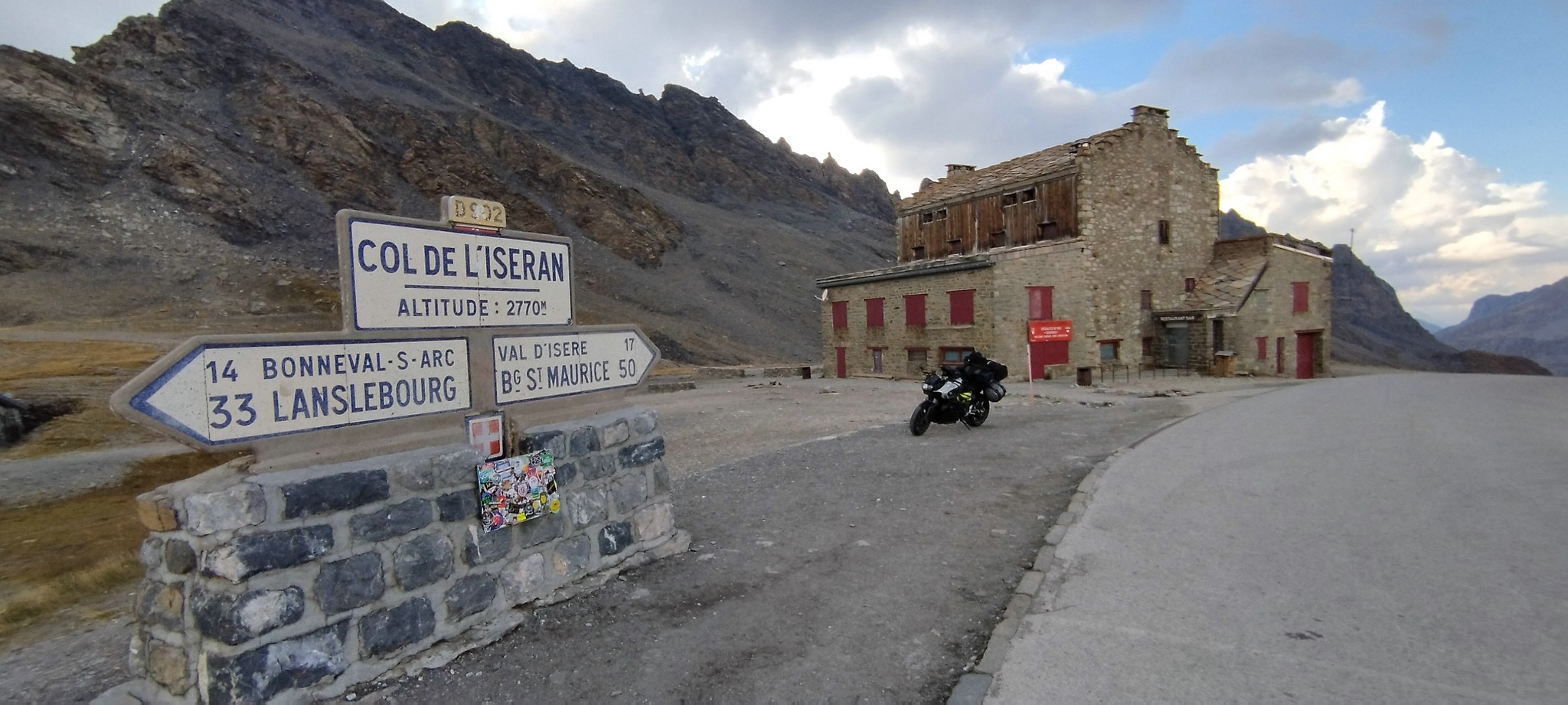 WEB IMG 20220827 175313