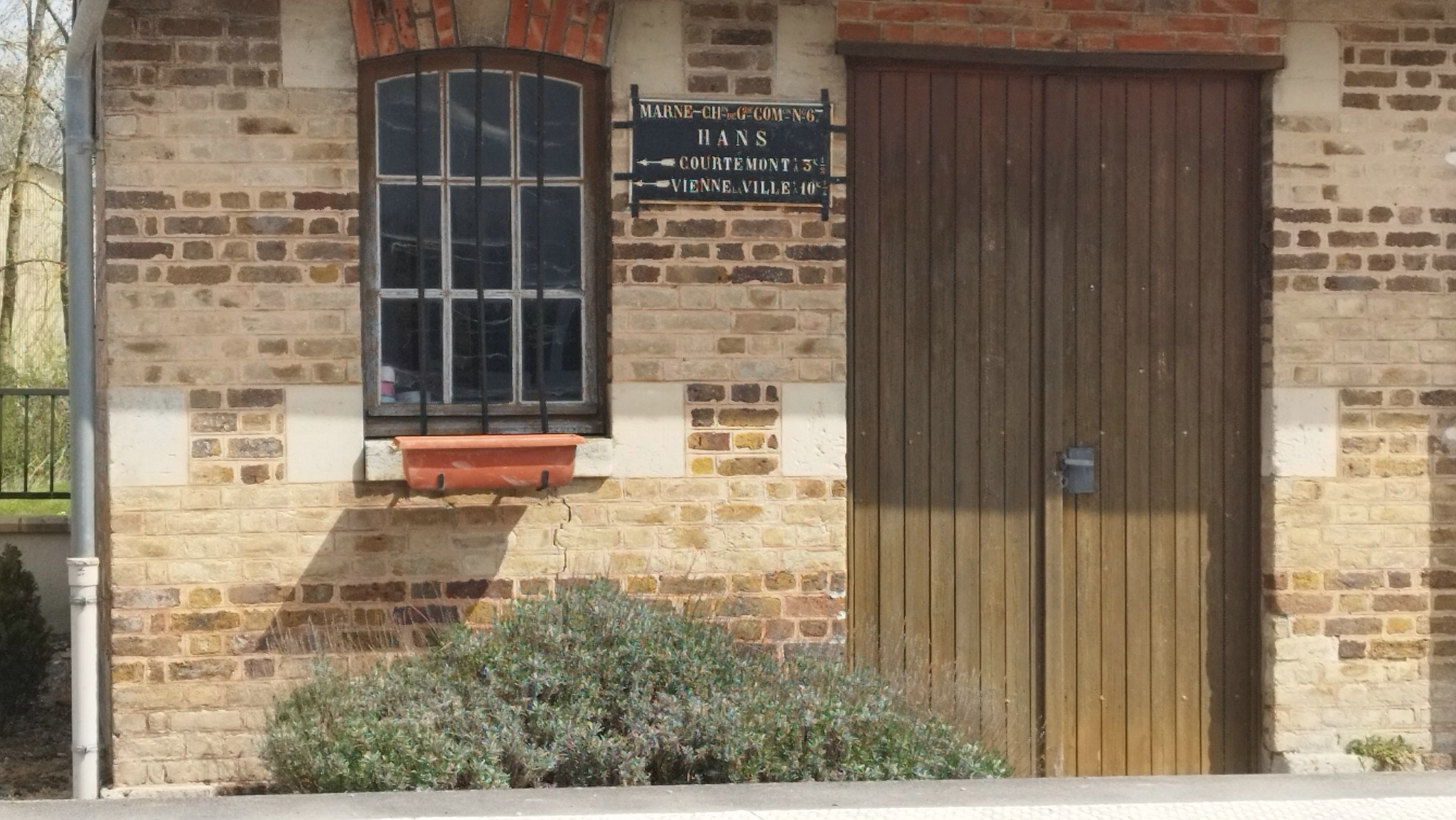 WEB IMG 20220419 141831